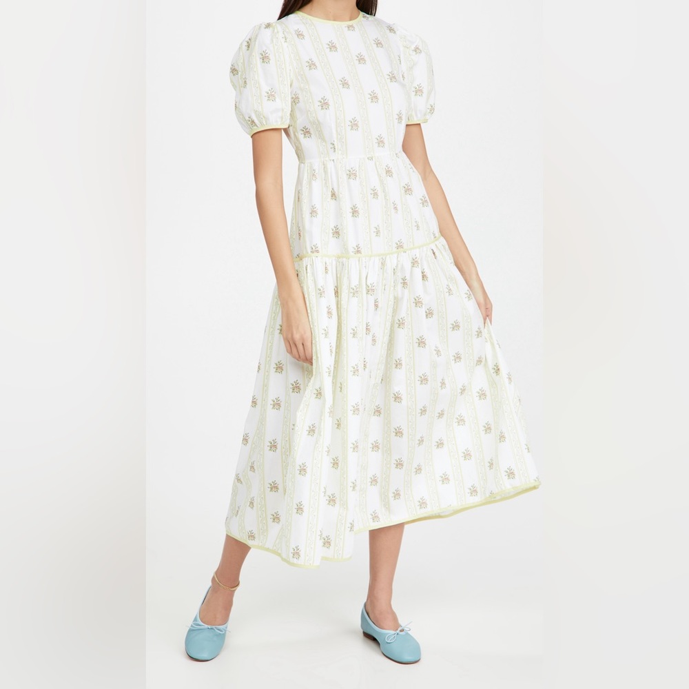 Glamorous Floral Dress